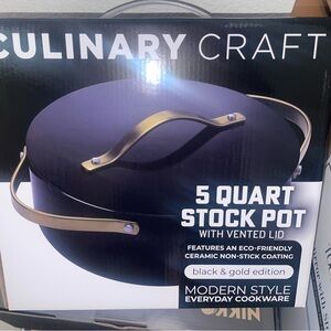 Black & Gold Stock Pot